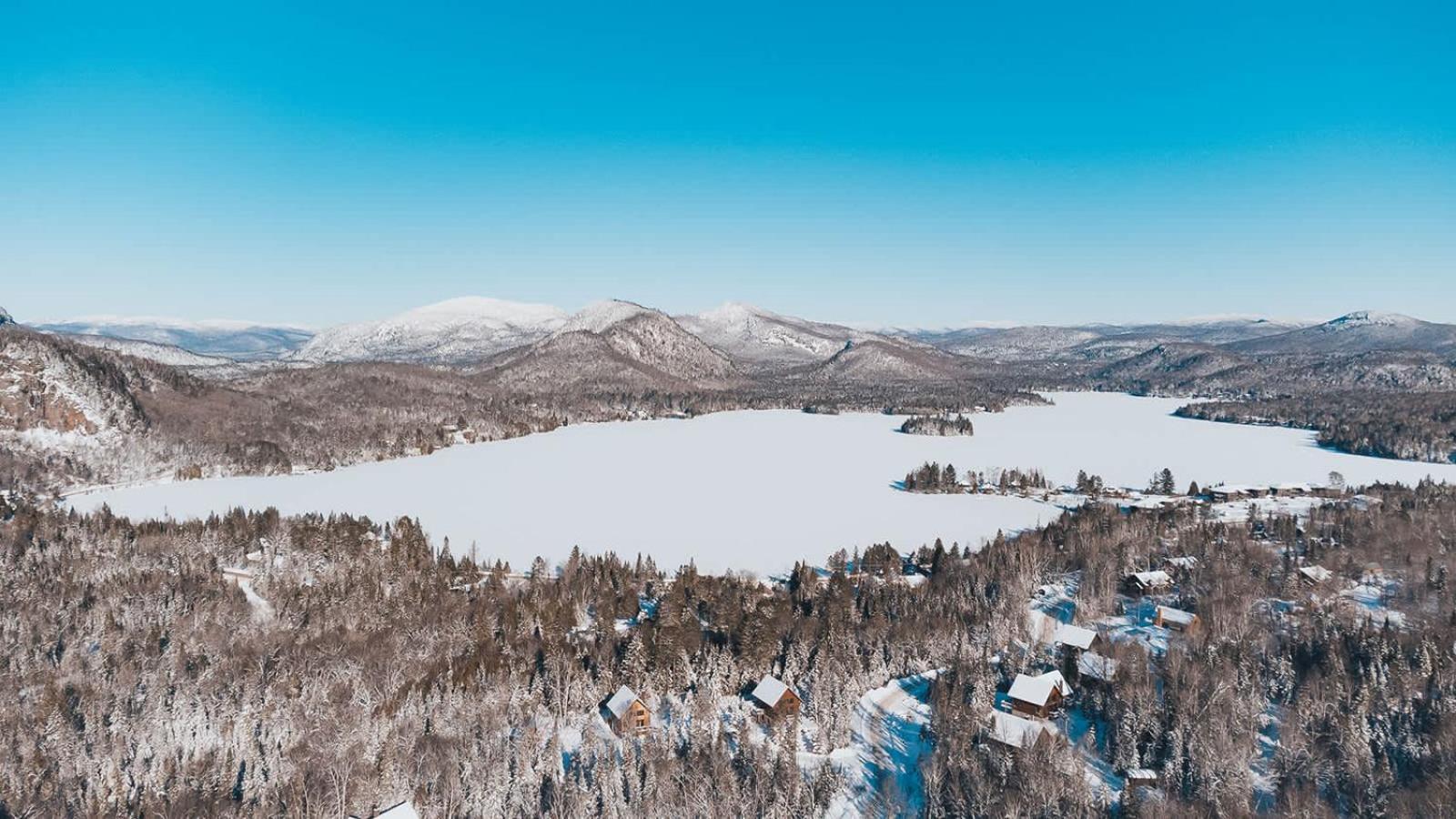 Lakefront Mountain View - Resort Loft ลัค-ซุแปร์ริเออร์ ภายนอก รูปภาพ